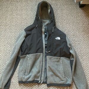 Gray Women’s Hooded North Face Fleece Jacket - Large